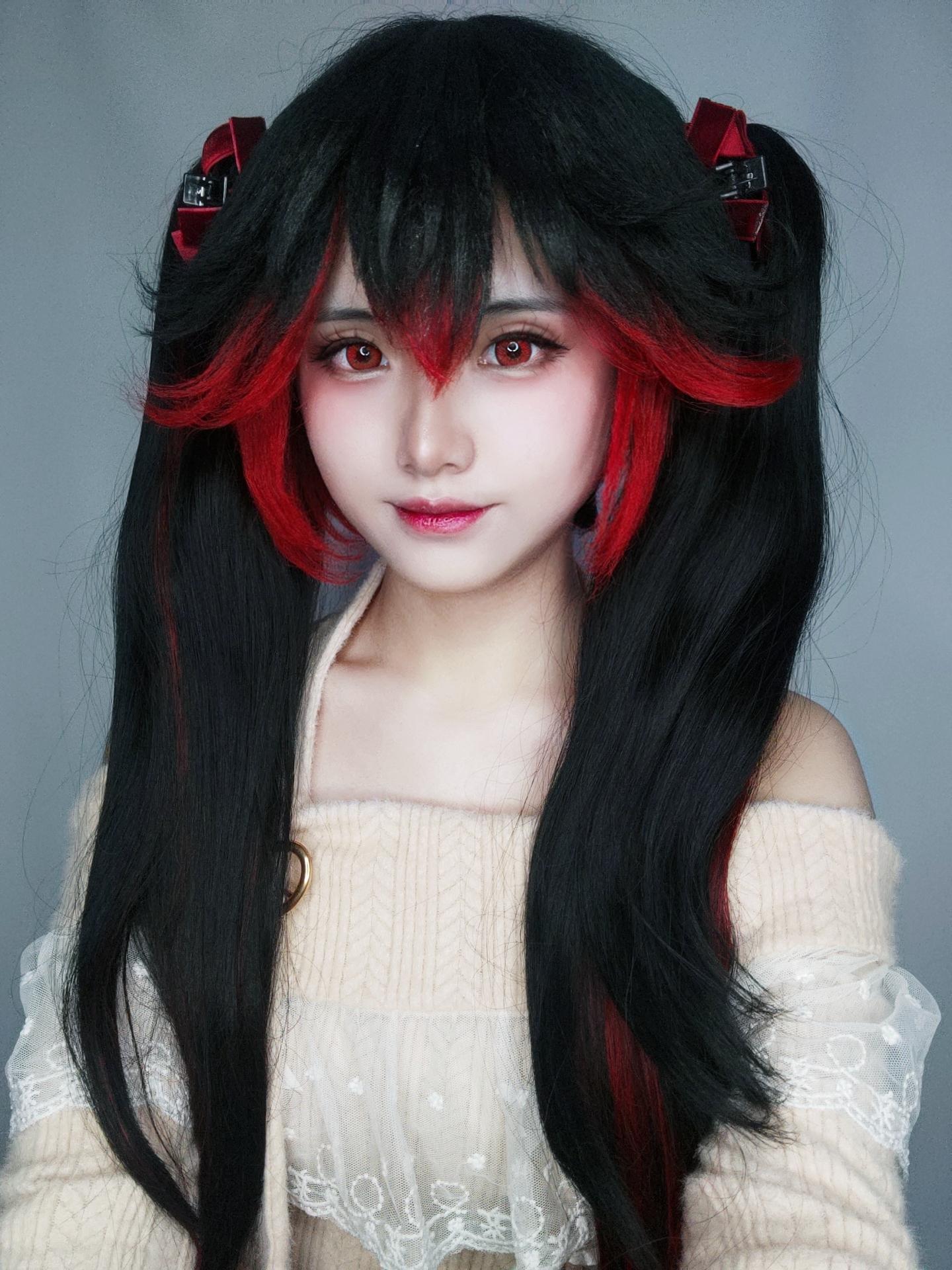 Lucia plume casual