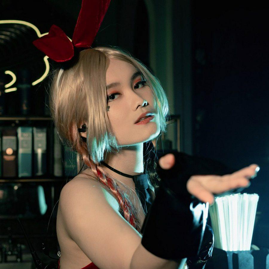 Bunny Harley Quinn Photopack